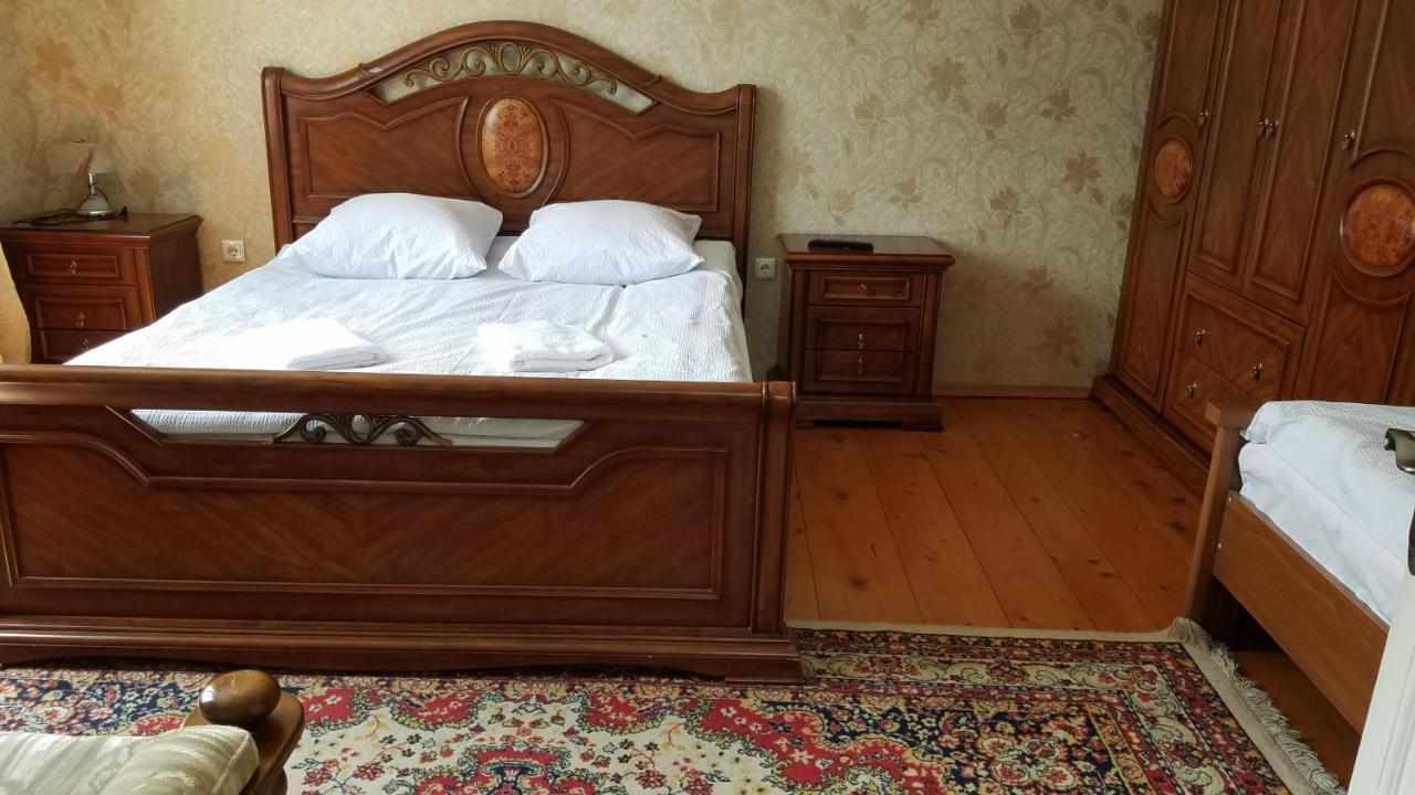 Guest House Green Rose Borjomi Eksteriør billede