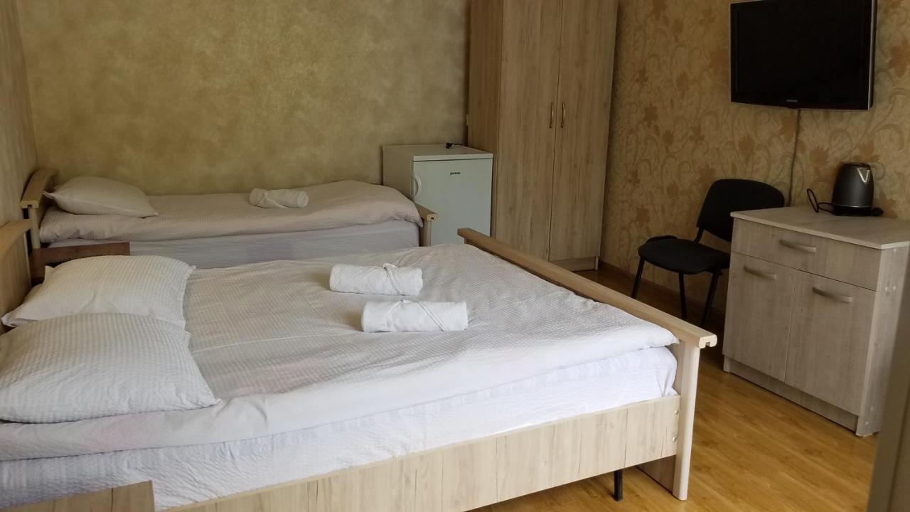 Guest House Green Rose Borjomi Eksteriør billede