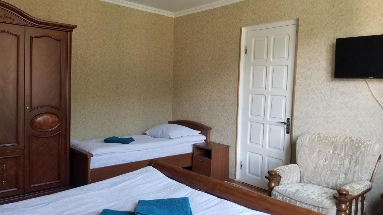 Guest House Green Rose Borjomi Eksteriør billede