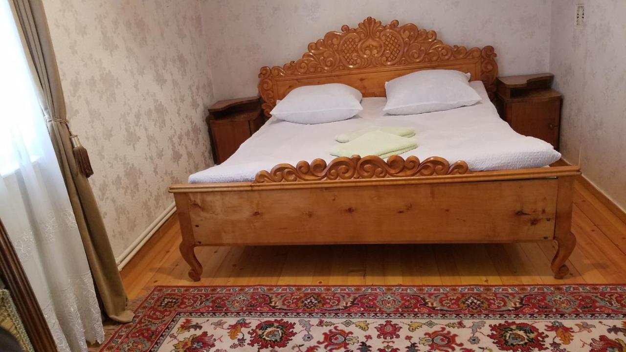Guest House Green Rose Borjomi Eksteriør billede